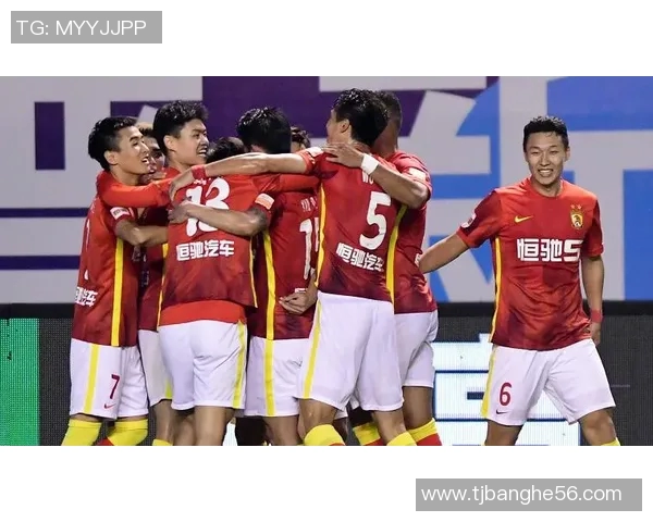 广州足球队强势领跑总决赛积分榜以72分稳居第一名 广州足球队强势领跑总决赛积分榜以72分稳居第一名