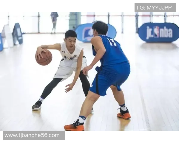 广州篮球队的成长之路：从默默无闻到冠军赛的辉煌历程